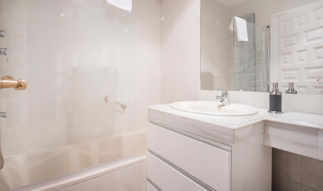 Tarracohomes-Apartamento En Salou Con Vistas Al Mar Y Ac Bagian luar foto