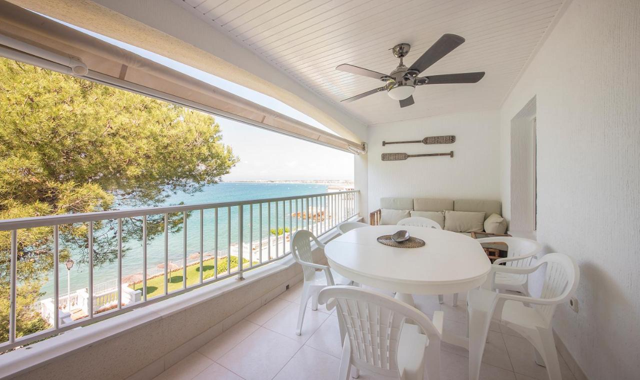 Tarracohomes-Apartamento En Salou Con Vistas Al Mar Y Ac Bagian luar foto